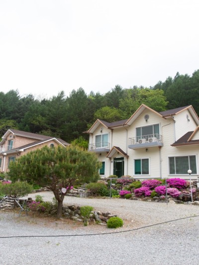 공작산 물골펜션